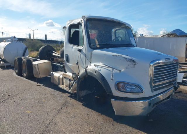 2021 FREIGHTLINER M2