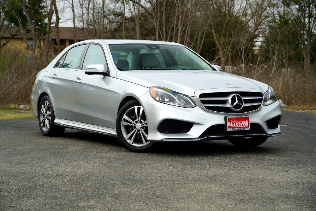 2016 MERCEDES-BENZ E-Class