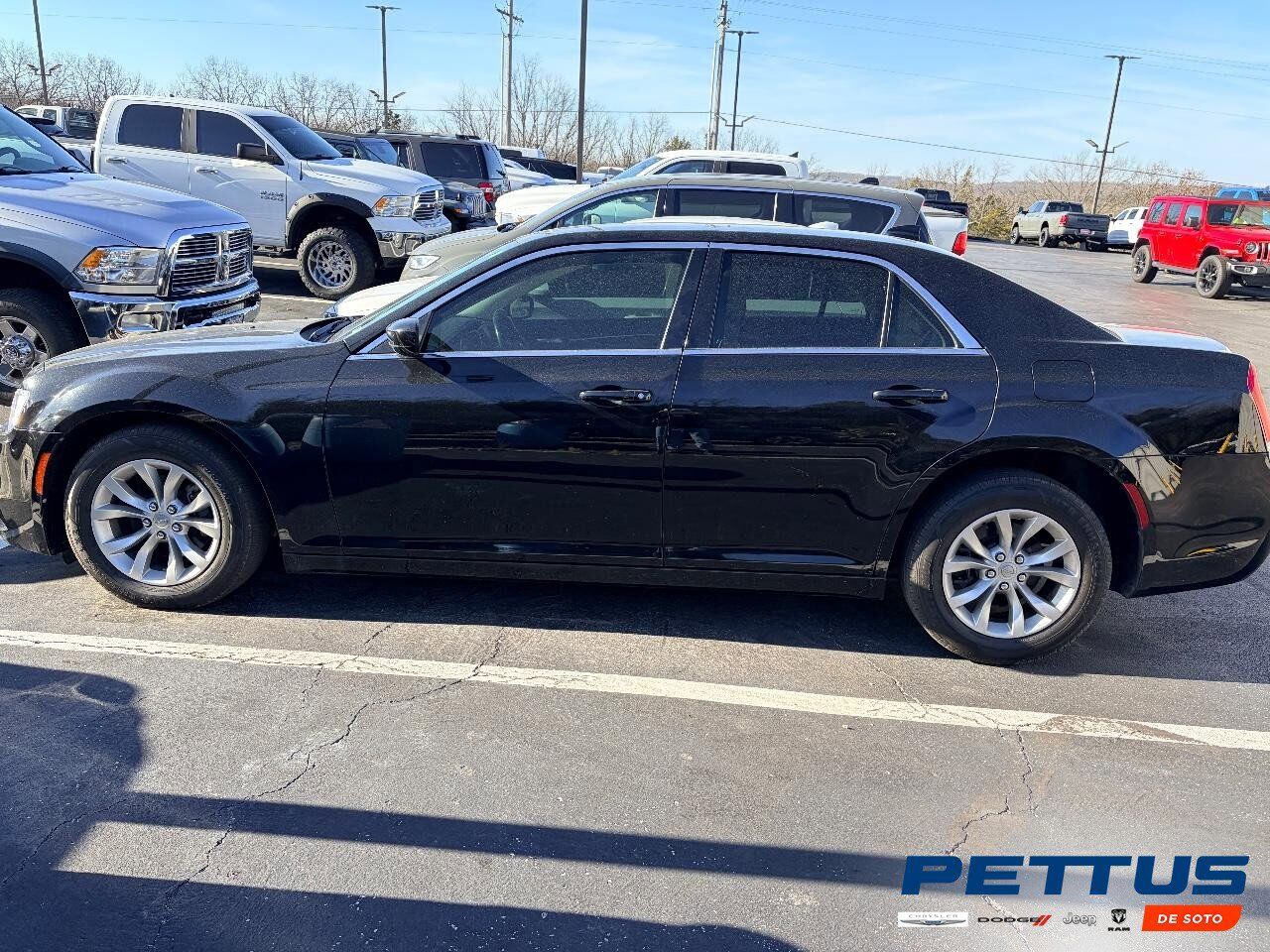2020 CHRYSLER 300