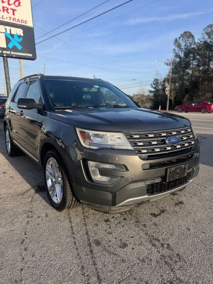 2017 FORD Explorer