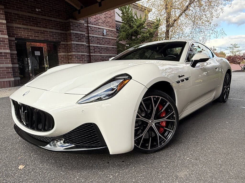 2024 MASERATI GRANTURISMO / GRANCABRIO