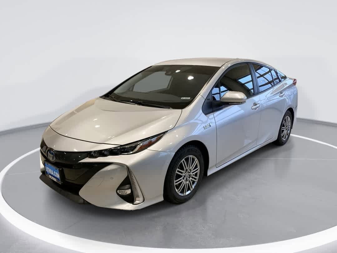 2021 TOYOTA Prius