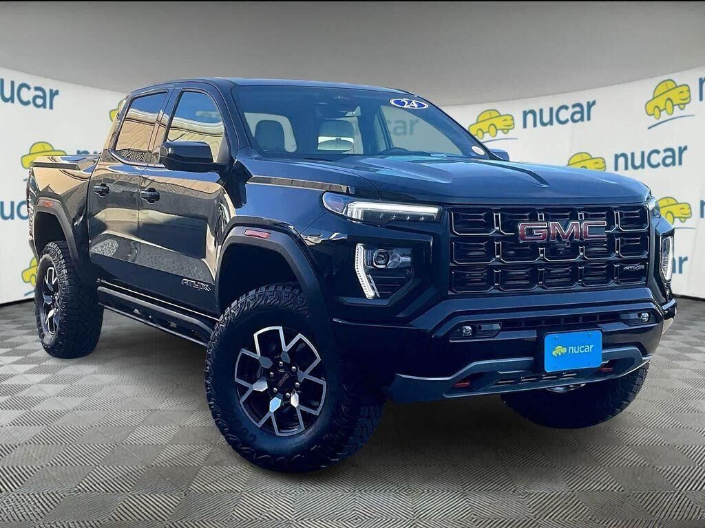 2024 GMC Canyon