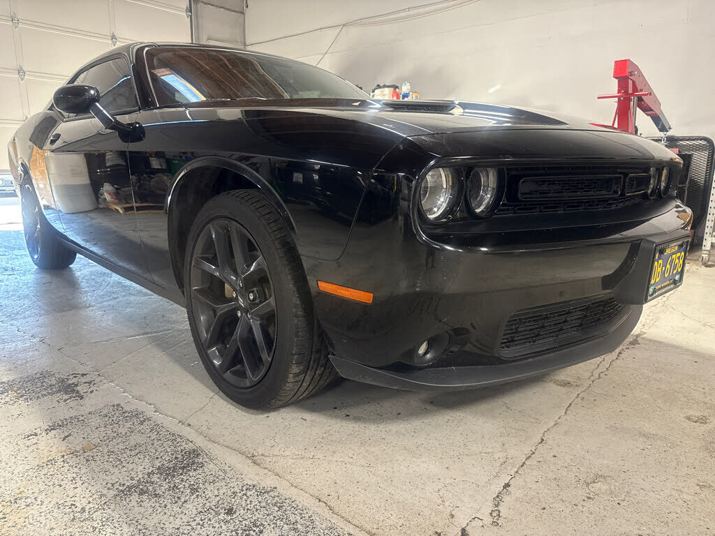2022 DODGE Challenger