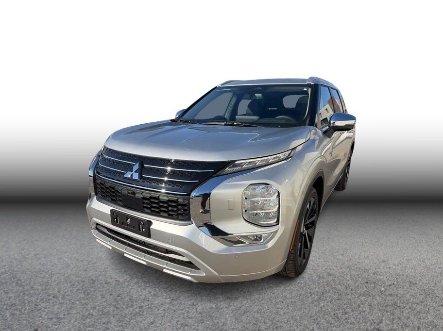 2025 MITSUBISHI Outlander