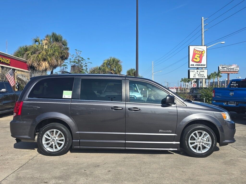 2020 DODGE Grand Caravan