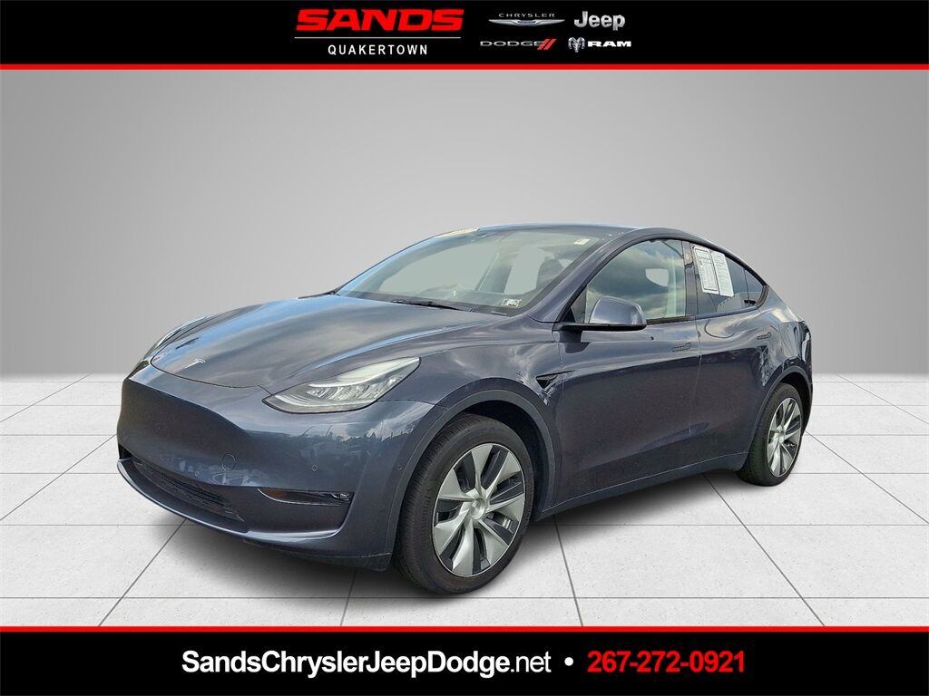 2022 TESLA Model Y