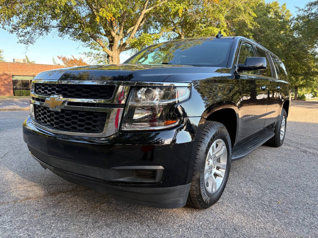 2019 CHEVROLET Suburban