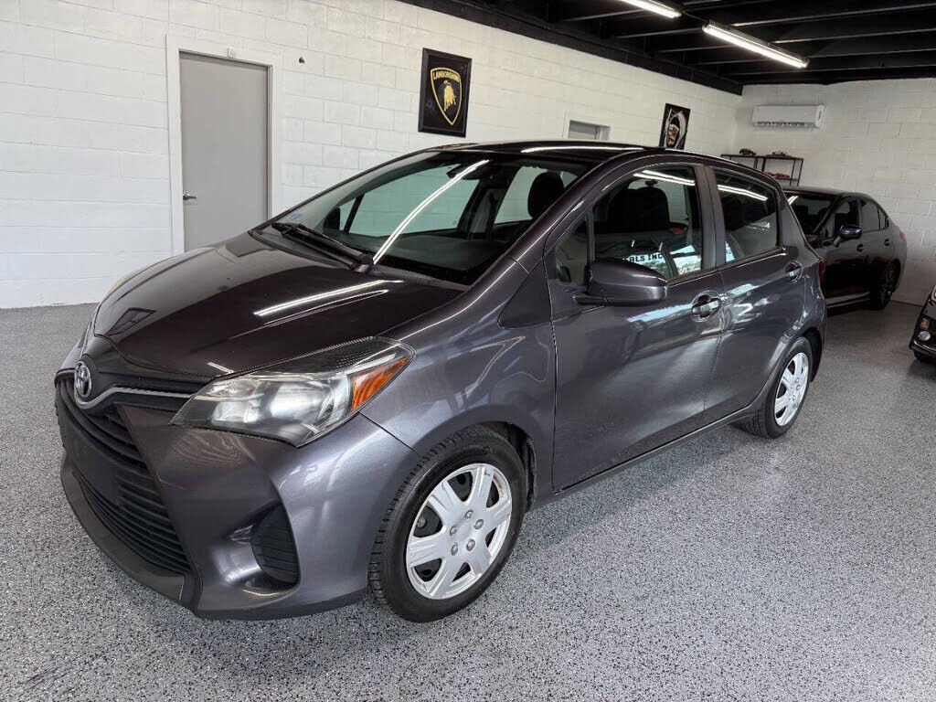 2017 TOYOTA Yaris