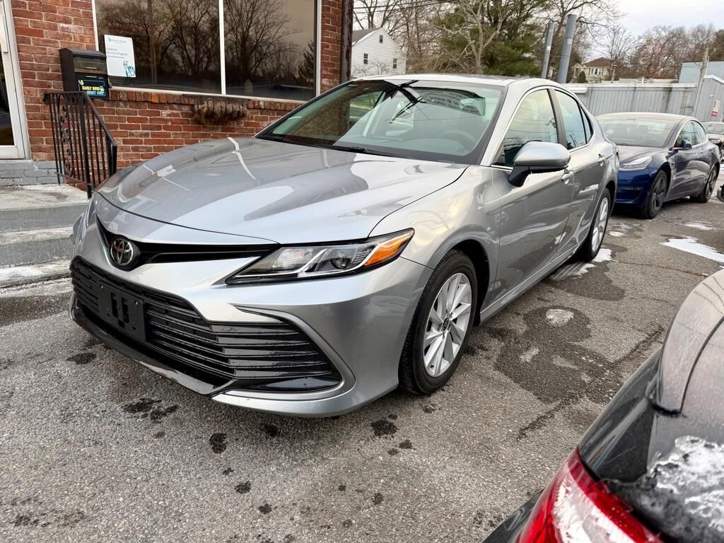 2024 TOYOTA Camry