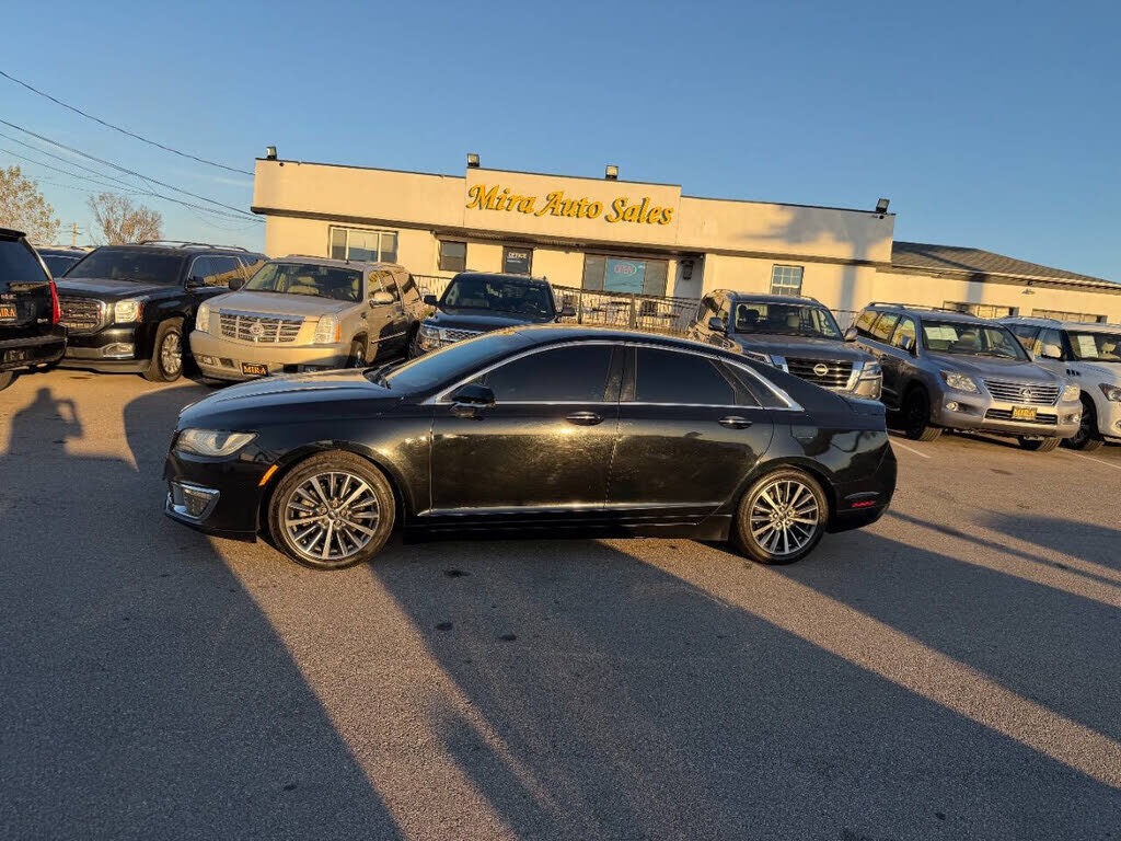 2017 LINCOLN MKZ