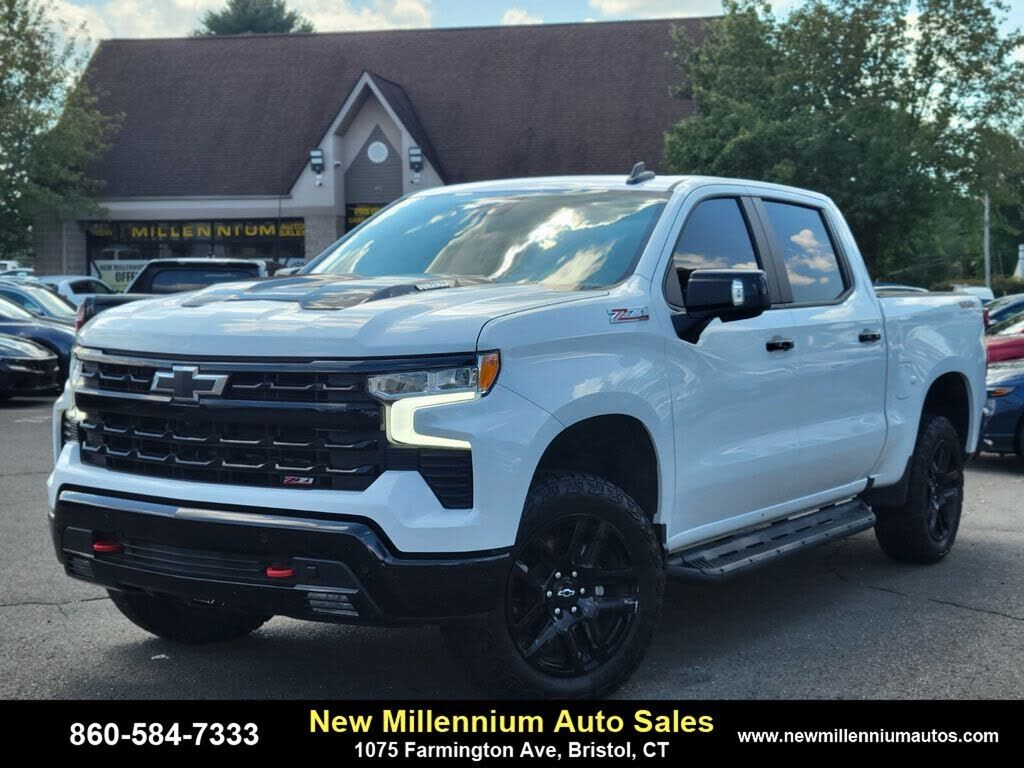 2024 CHEVROLET Silverado