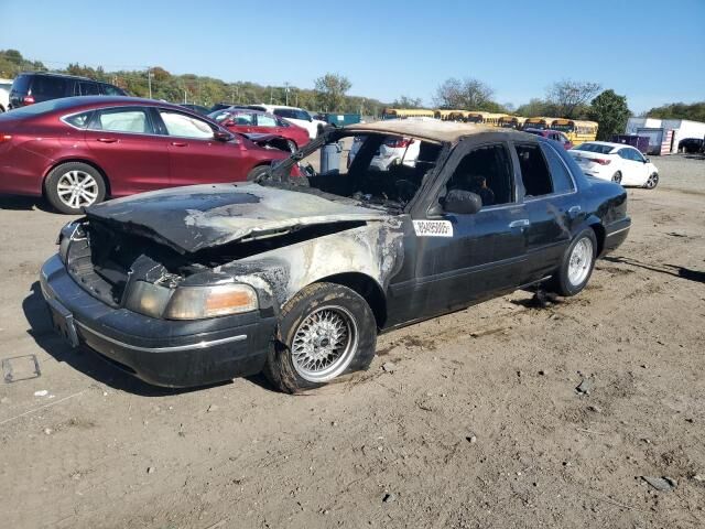 Ford Crown Victoria