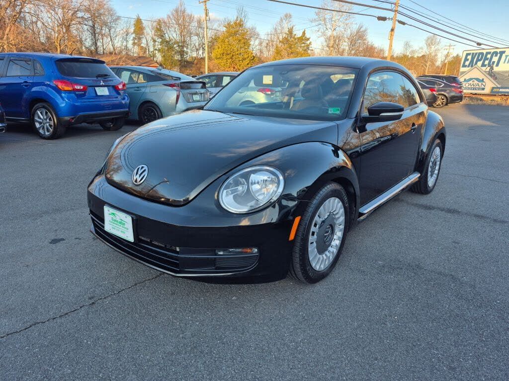 2016 VOLKSWAGEN Beetle