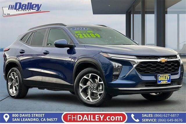 2024 CHEVROLET Trax
