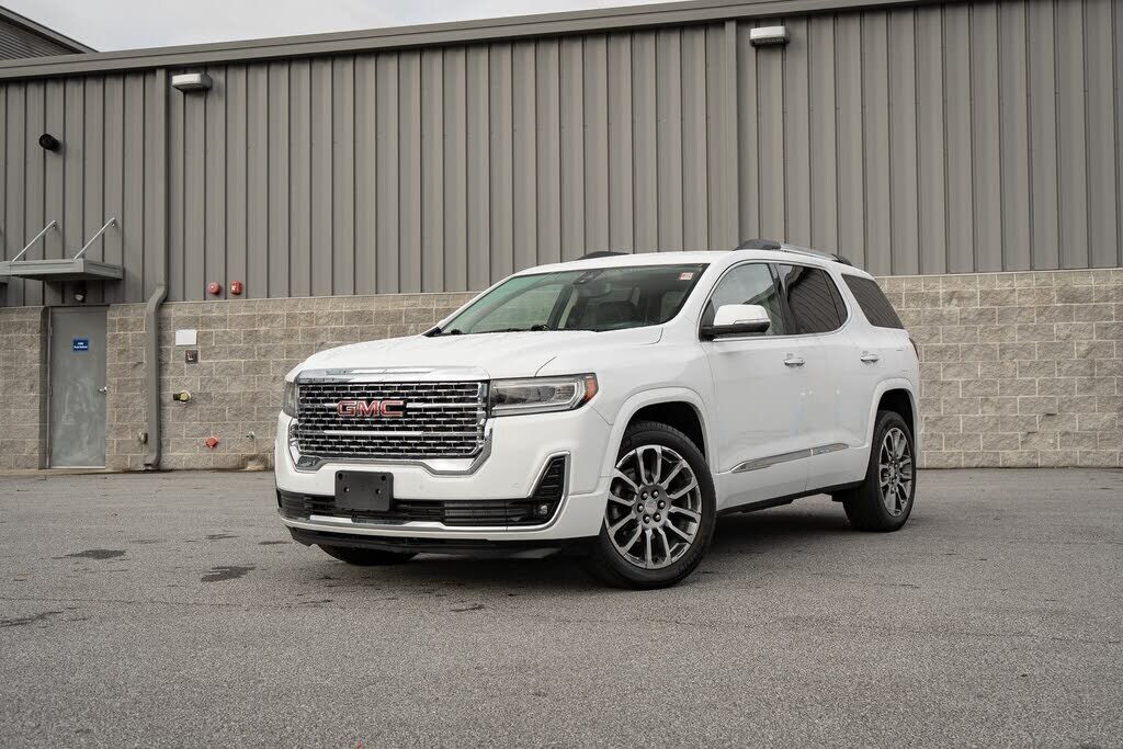 2023 GMC Acadia
