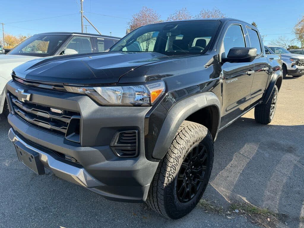 2023 CHEVROLET Colorado