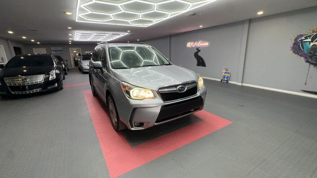 2016 SUBARU Forester