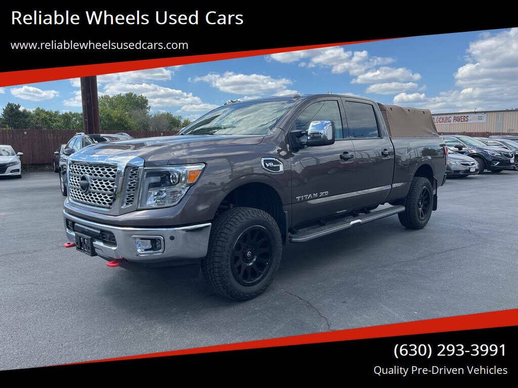 2017 NISSAN Titan