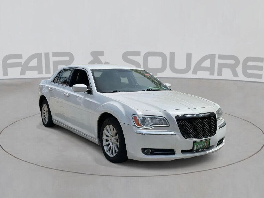2013 CHRYSLER 300