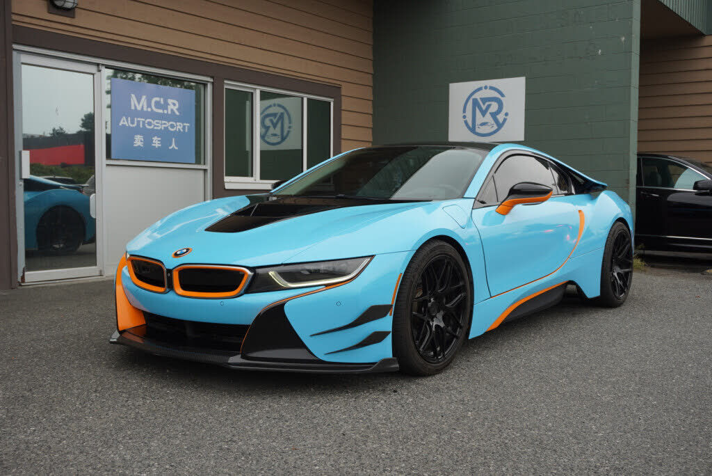 BMW i8