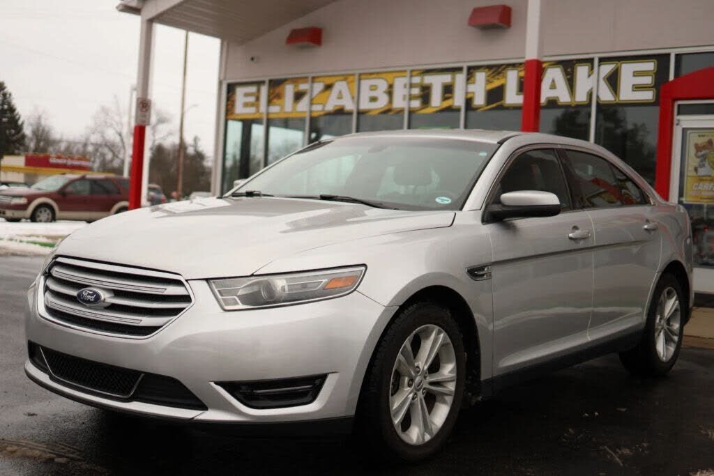 Ford Taurus