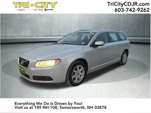 2010 VOLVO V70