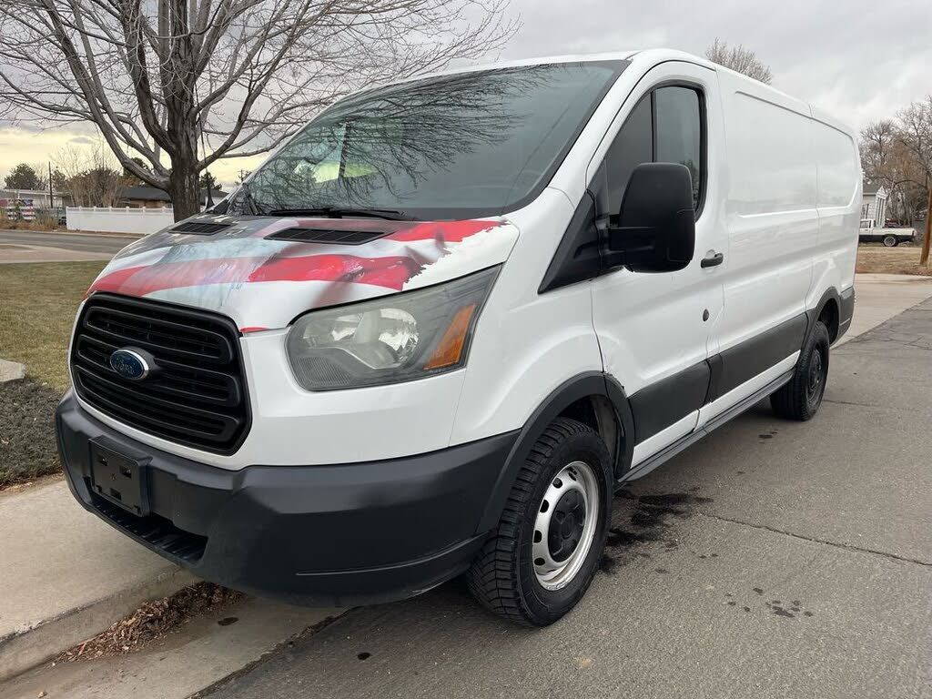 2015 FORD Transit