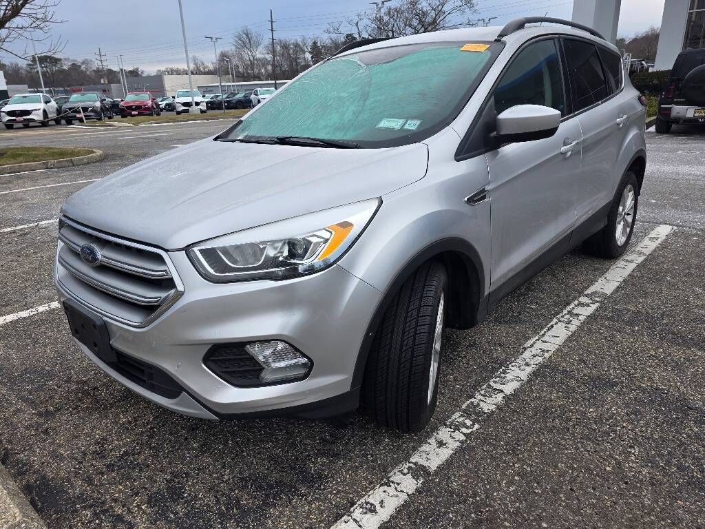 2017 FORD Escape