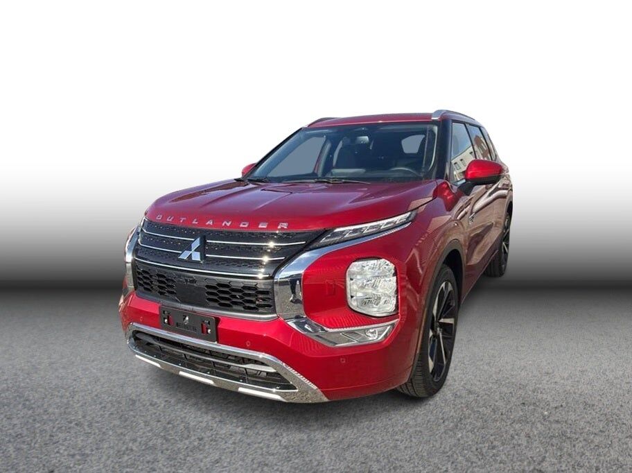 2025 MITSUBISHI Outlander