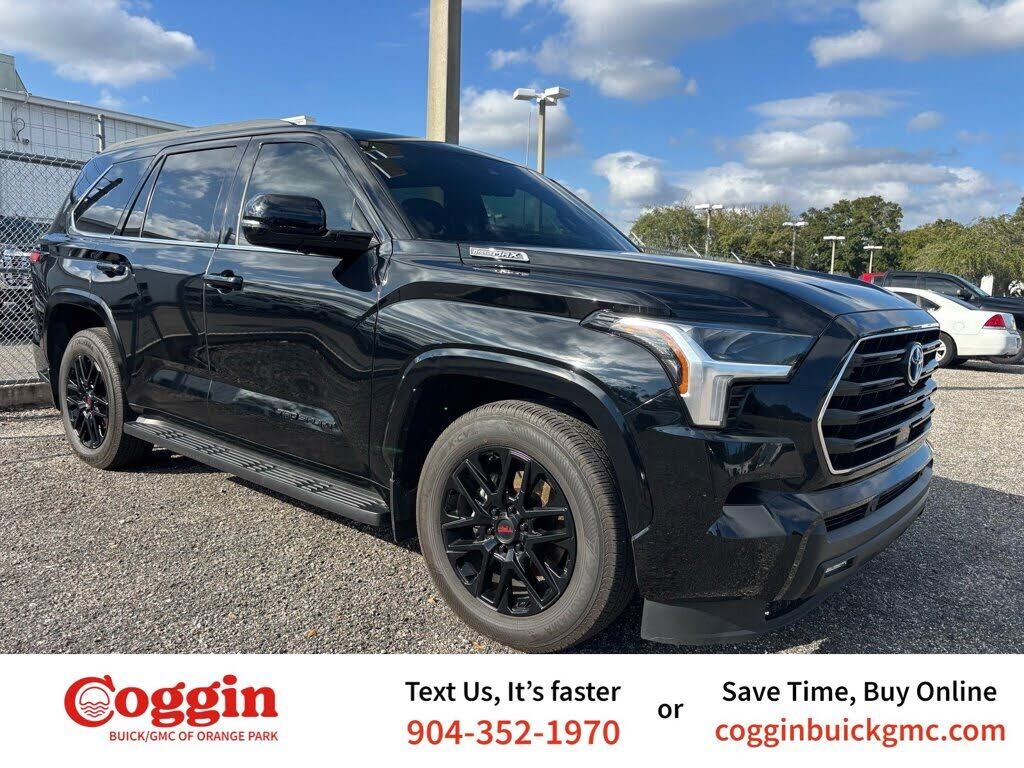 2024 TOYOTA Sequoia