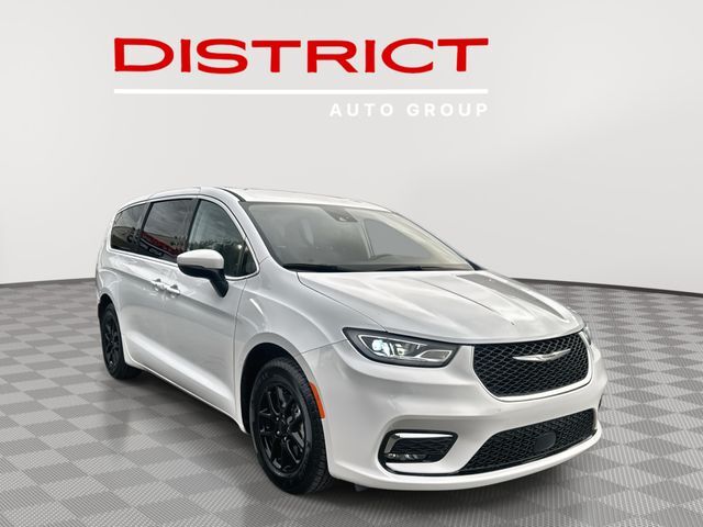 2023 CHRYSLER Pacifica