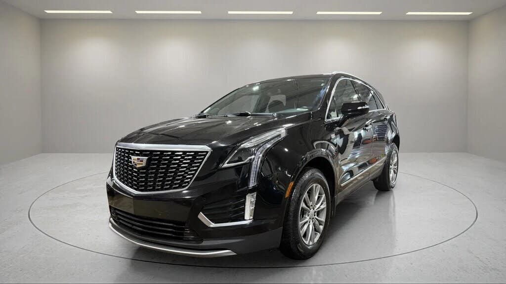 2022 CADILLAC XT5