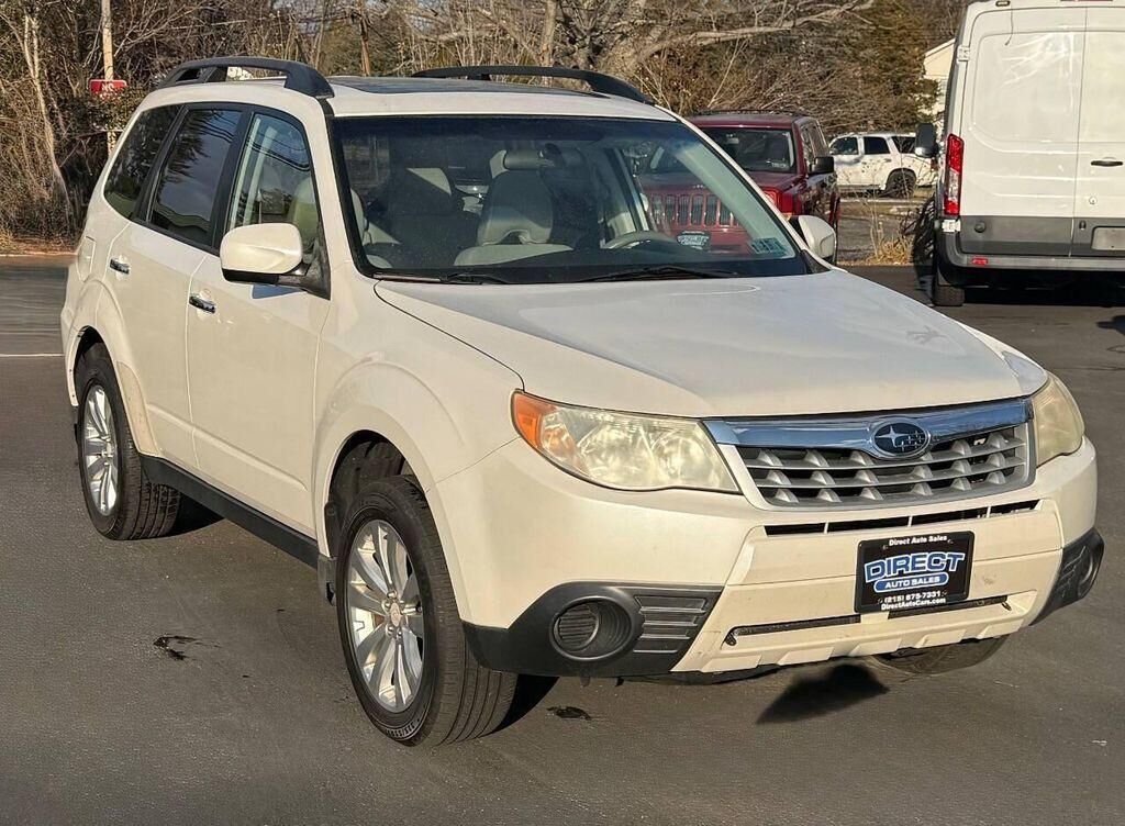 2011 SUBARU Forester
