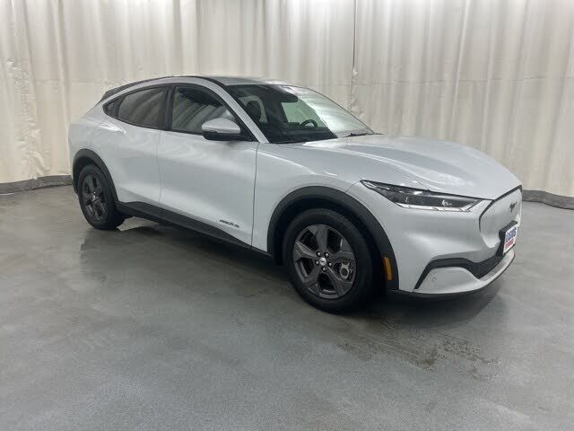 2021 FORD Mach-E