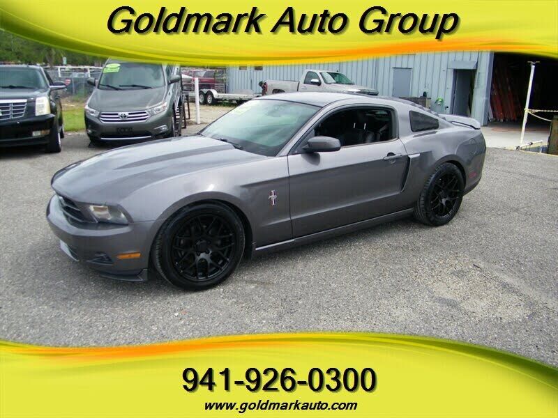 2010 FORD Mustang