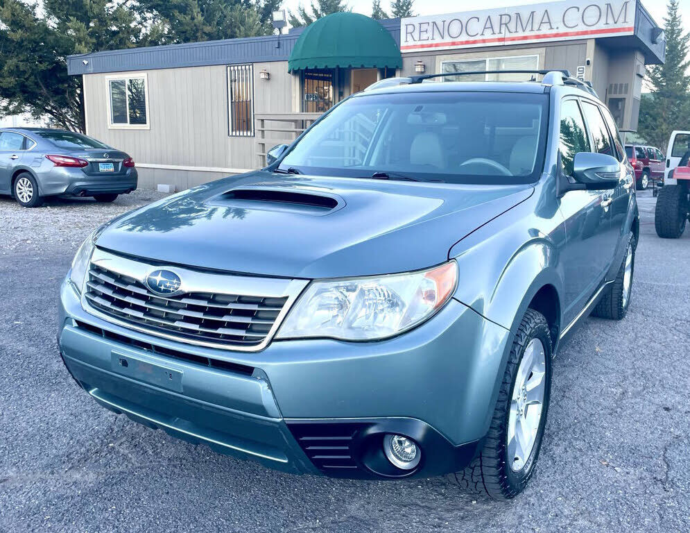 2011 SUBARU Forester