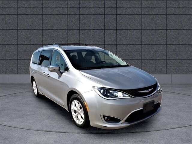 2020 CHRYSLER Pacifica
