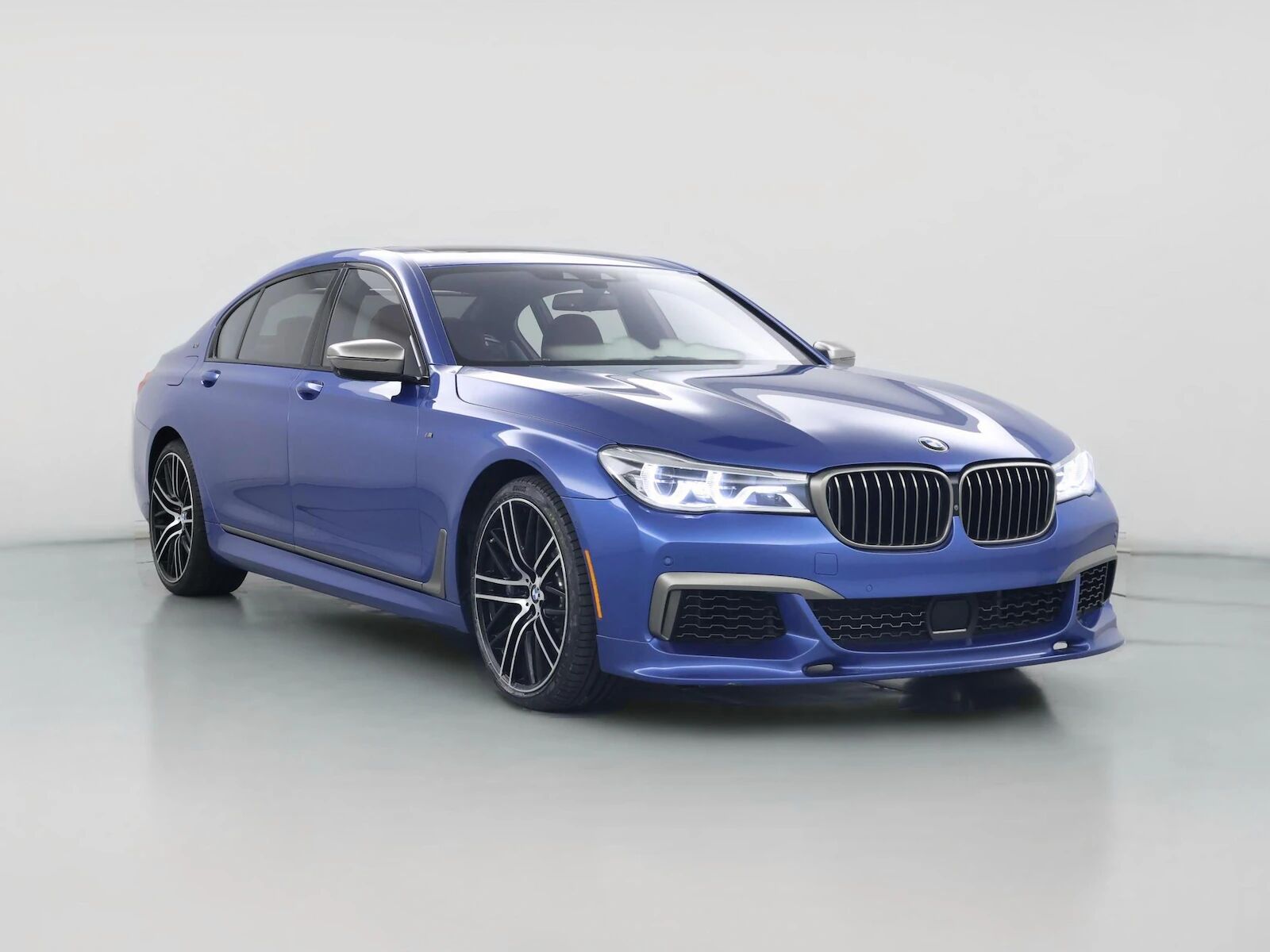 2018 BMW M7