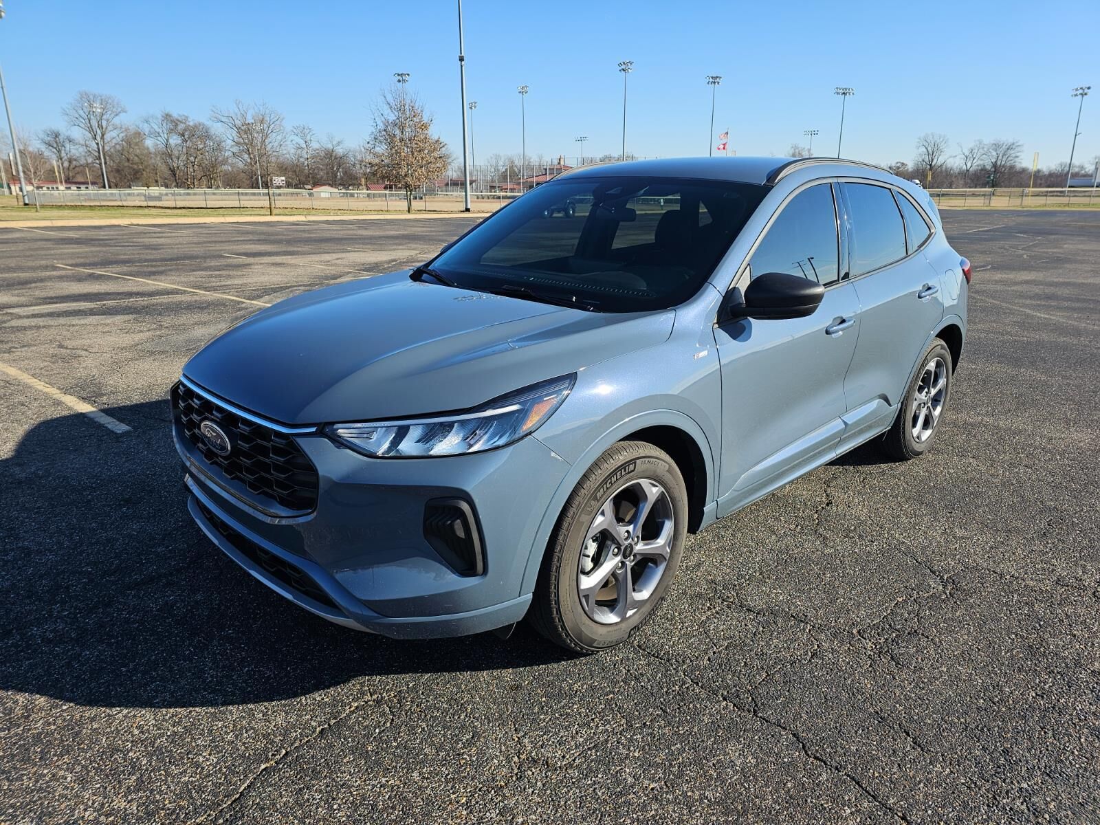 2023 FORD Escape