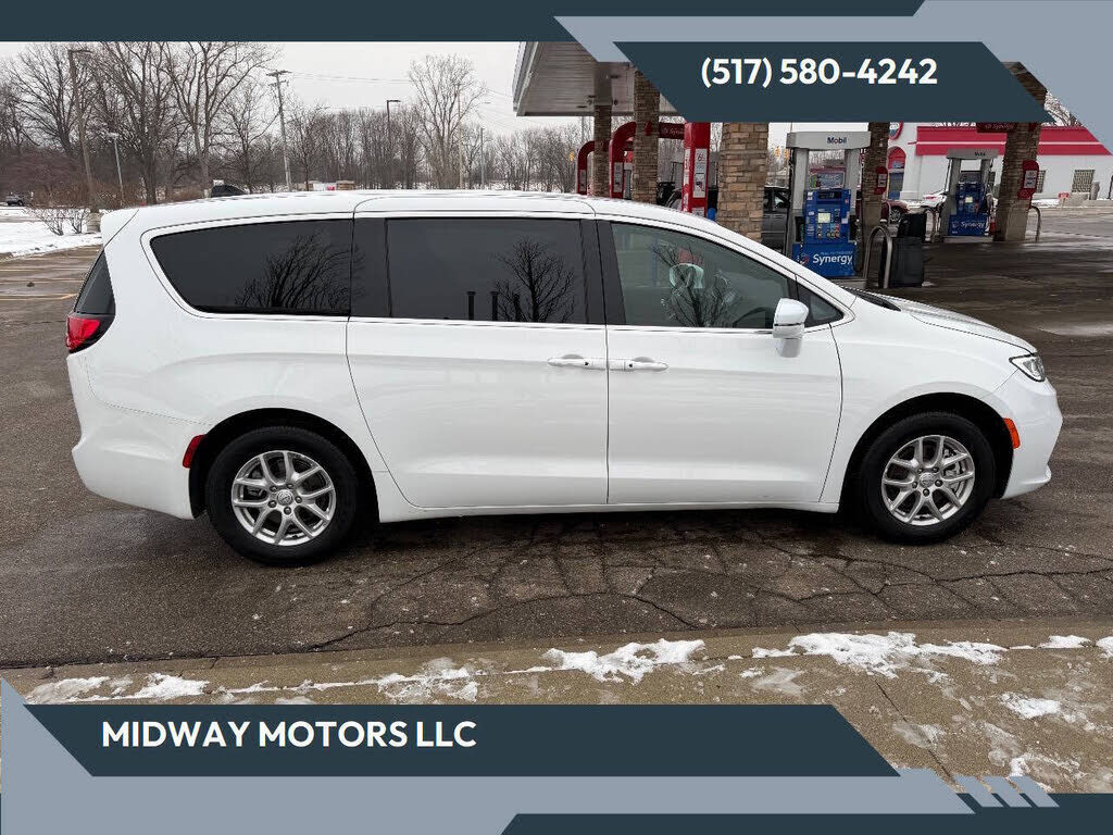 2025 CHRYSLER Pacifica