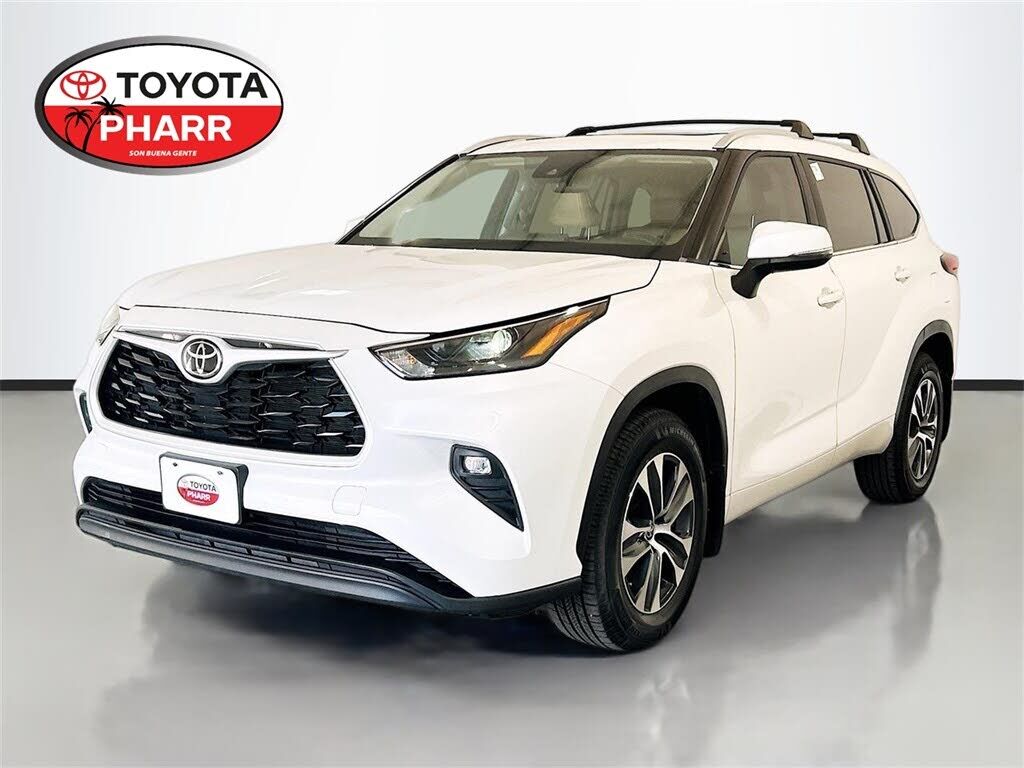 2023 TOYOTA Highlander