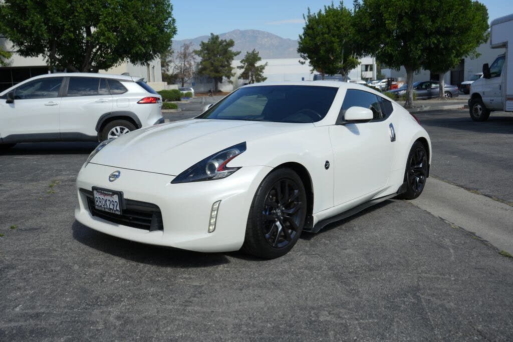 2018 NISSAN 370Z