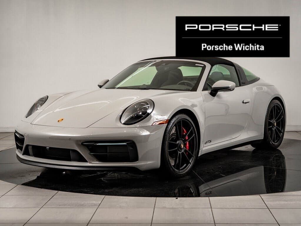 2022 PORSCHE 911