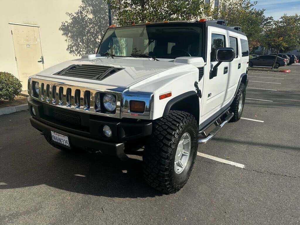 2004 HUMMER H2