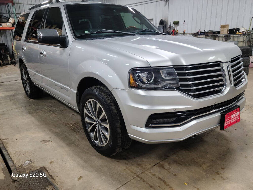 2017 LINCOLN Navigator