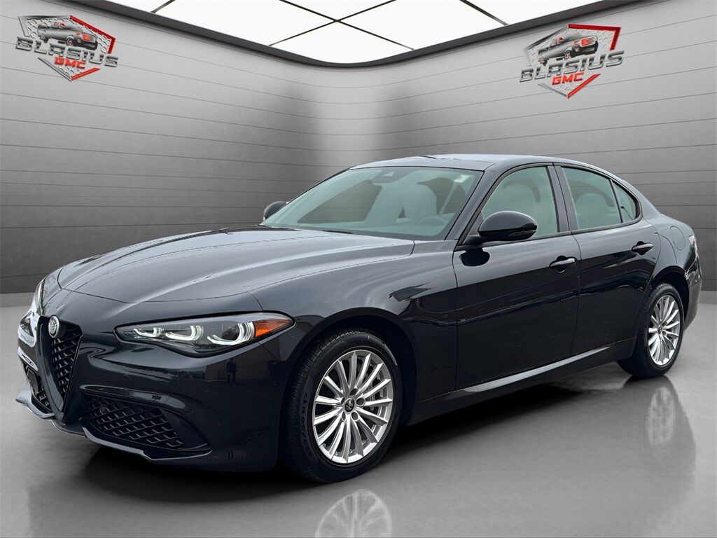 2024 ALFA ROMEO Giulia