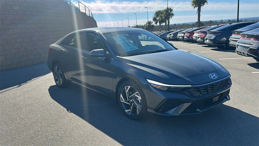 2026 HYUNDAI Elantra