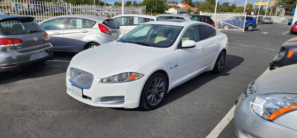2013 JAGUAR XF