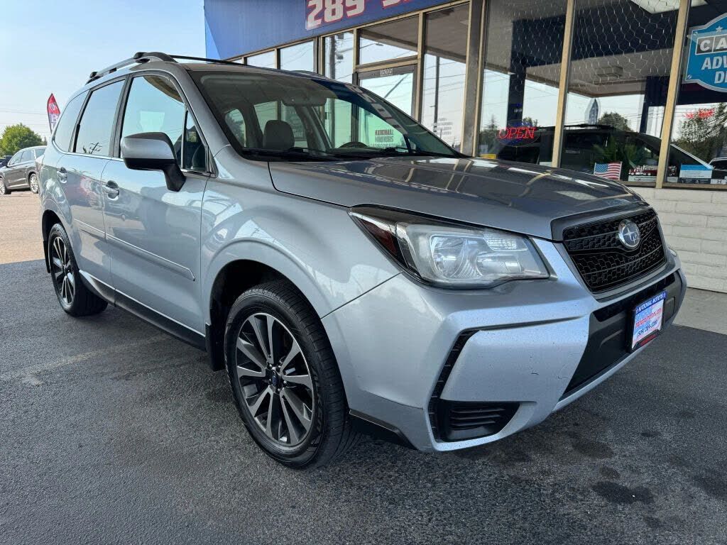 2017 SUBARU Forester